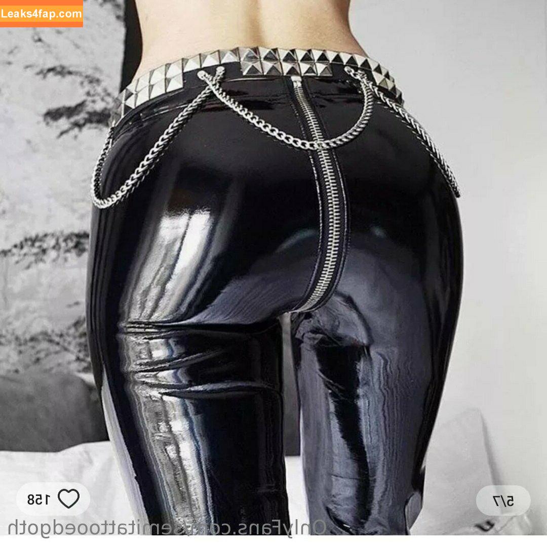 semitattooedgoth / semi_goth leaked photo photo #0003