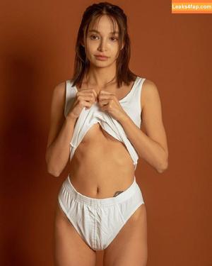 Semrasea photo #0061