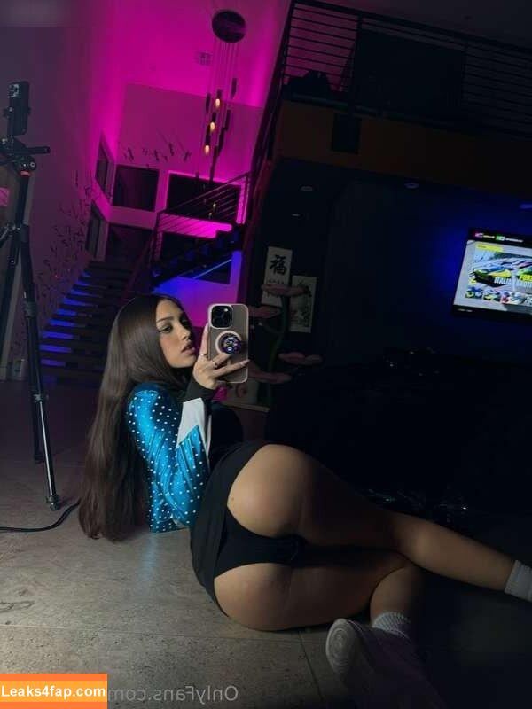 Seyna Hardin / hiitssenya / senyamarin leaked photo photo #0005