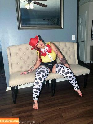 Shainarae photo #0092