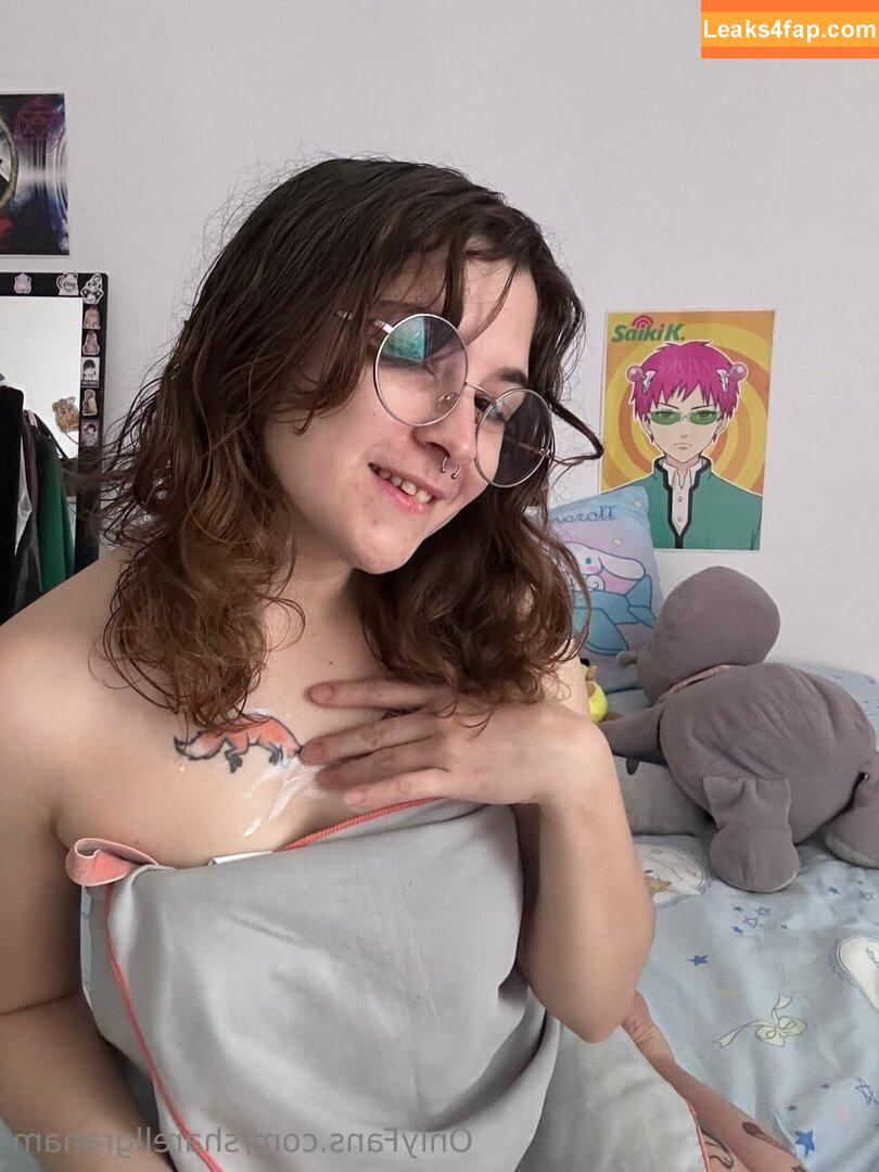 sharellgraham / shereal12 leaked photo photo #0023