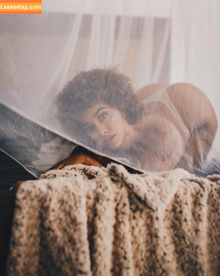 Shawna White / shawna_rosee2 / shawnaa_baby leaked photo photo #0019