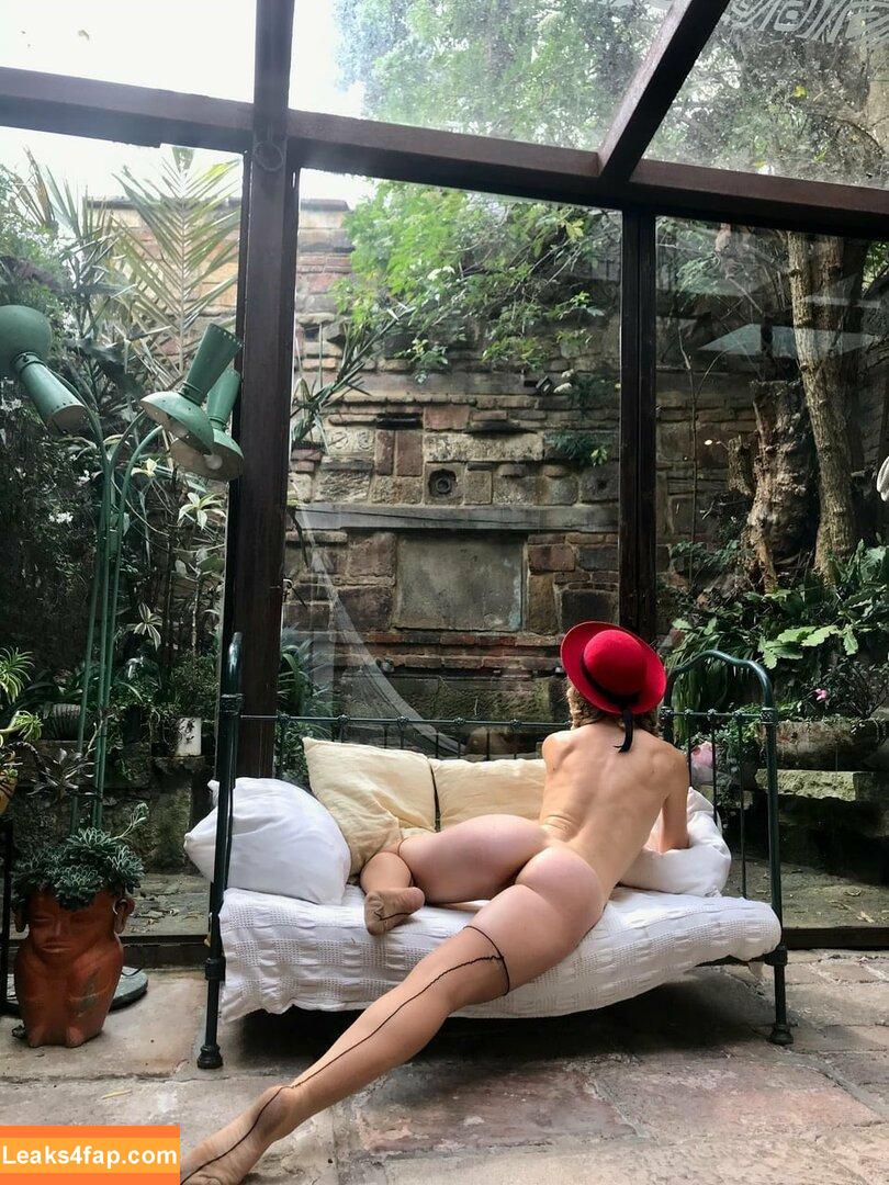 Shelbie Dimond / nottherealslimshelbie / shelbiedimond / spookieshelbie / spookyshelbie leaked photo photo #0003