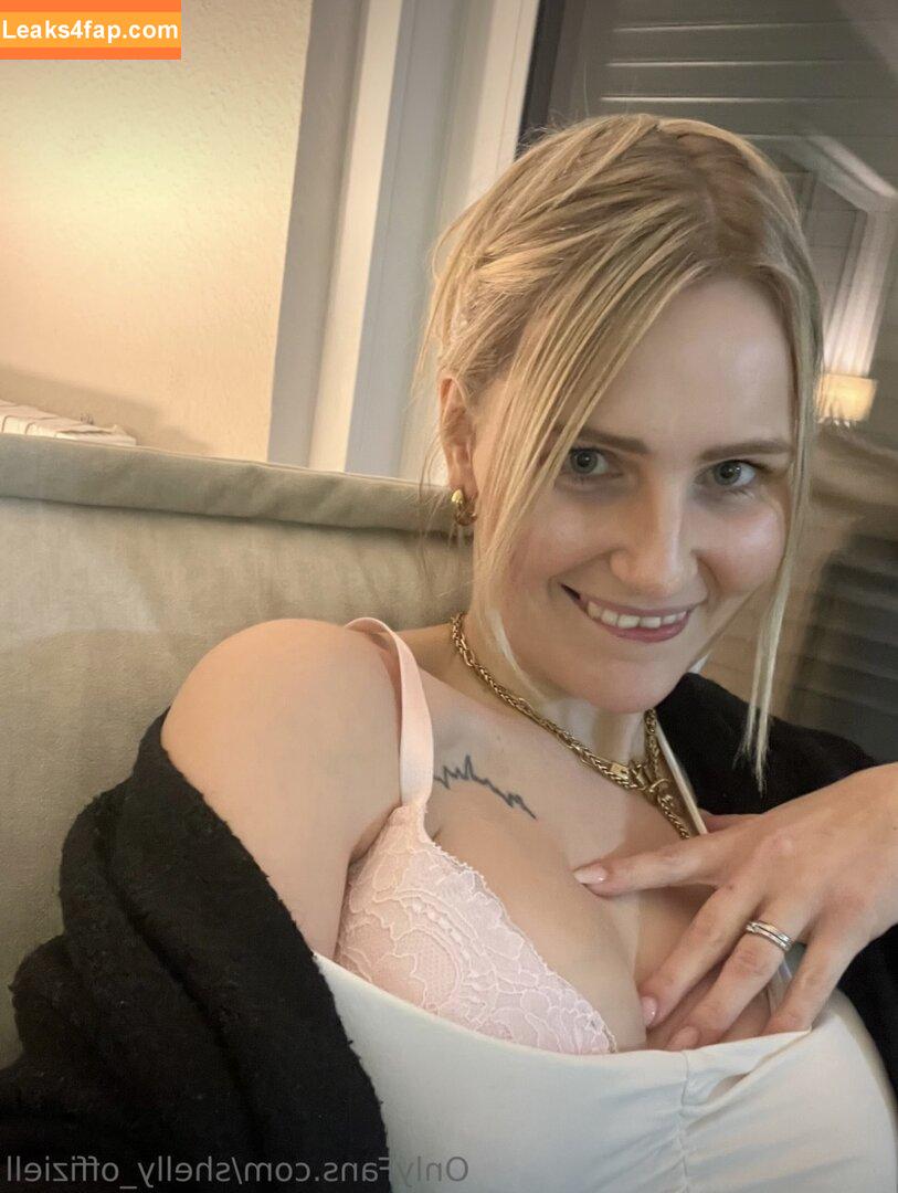 Shelly /  leaked photo photo #0006
