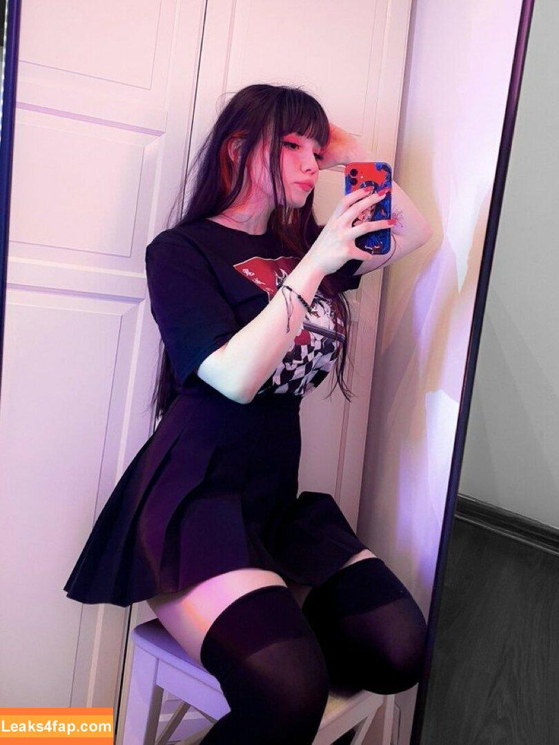 Shini Waifu / shini_waifu leaked photo photo #0006