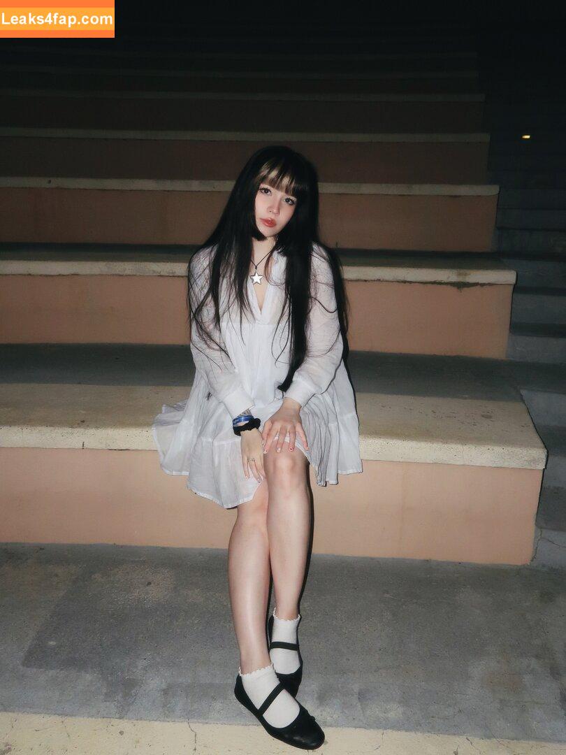 Shini Waifu / shini_waifu leaked photo photo #0055