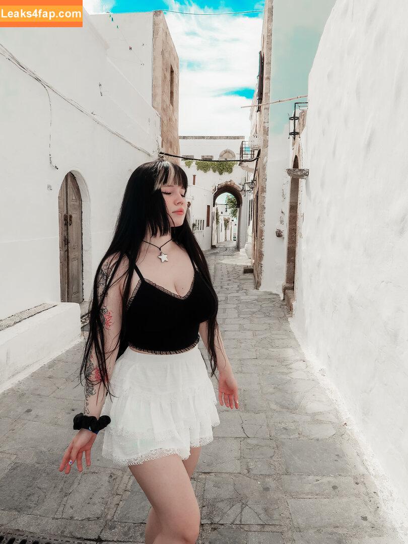 Shini Waifu / shini_waifu leaked photo photo #0060
