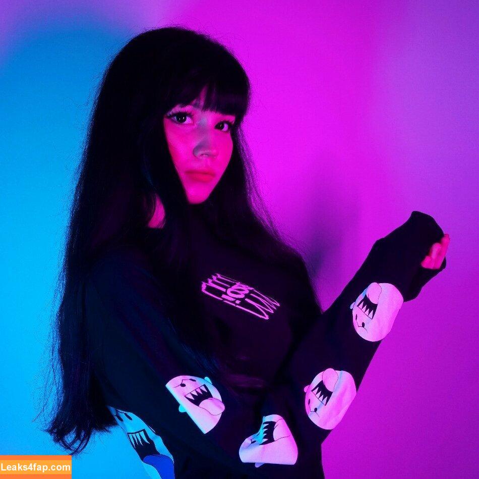 Shini Waifu / shini_waifu leaked photo photo #0089