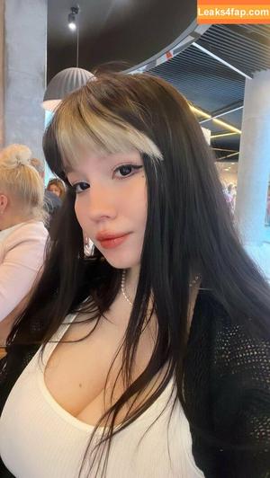 Shini Waifu photo #0003