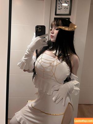 Shini Waifu photo #0033