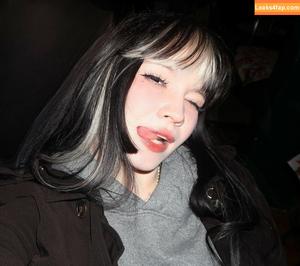 Shini Waifu photo #0099