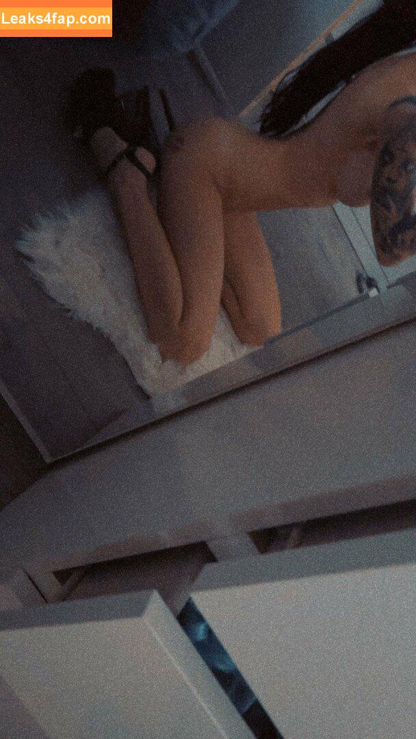 Shutuphooker / _inked_shutuphooker / https: / inked_shutuphooker leaked photo photo #0012