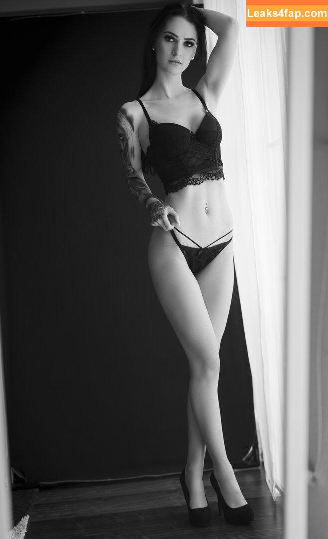 Shutuphooker / _inked_shutuphooker / https: / inked_shutuphooker слитое фото фото #0039