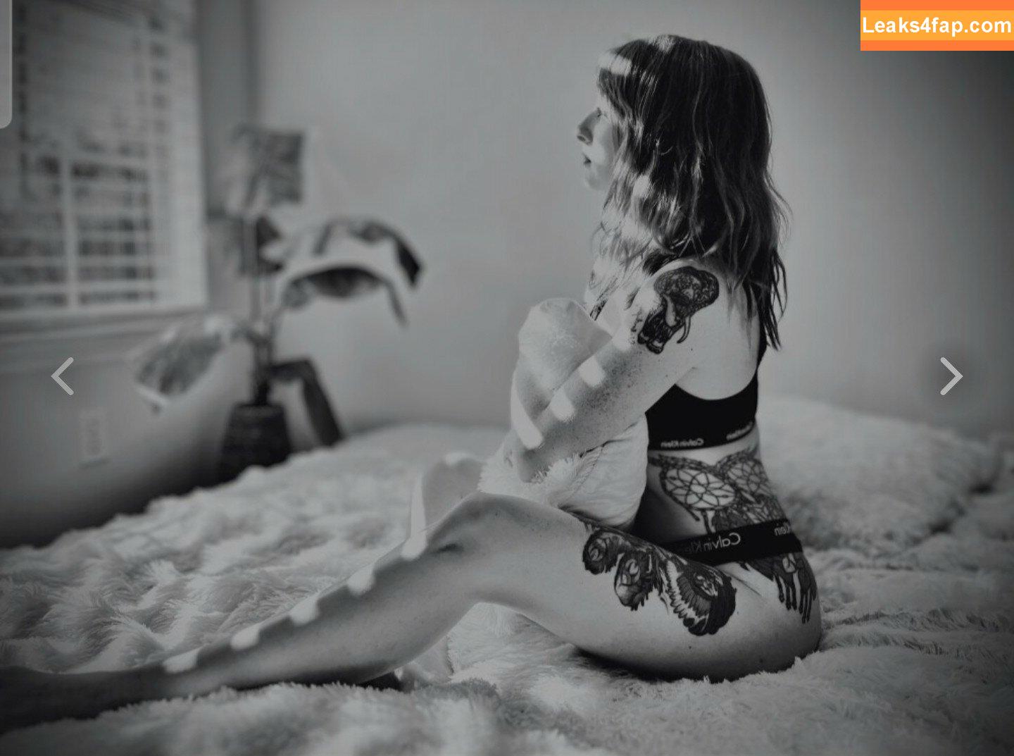 ShyBear / HollyJaye / Https: / shybearlive leaked photo photo #0012