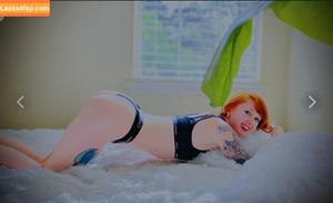 ShyBear photo #0025