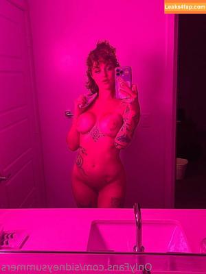 sidney_babygirl photo #0181