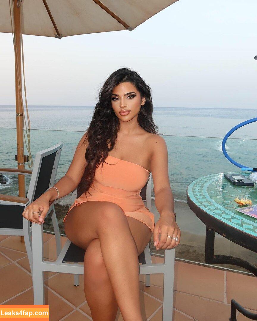 Simran Kaur / https: / simran_167 / symrann.k leaked photo photo #0062