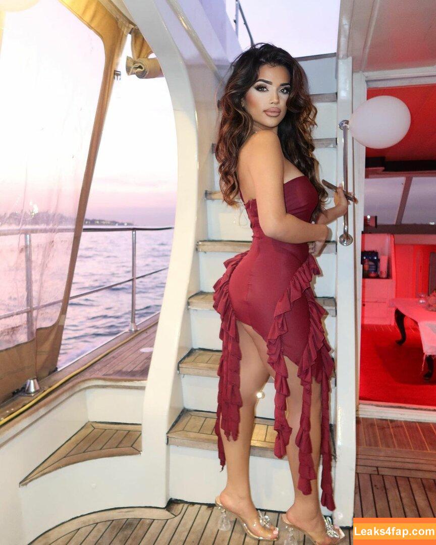 Simran Kaur / https: / simran_167 / symrann.k leaked photo photo #0073