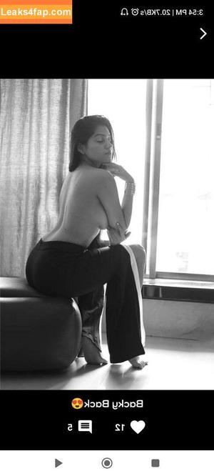 Simran Kaur photo #0144