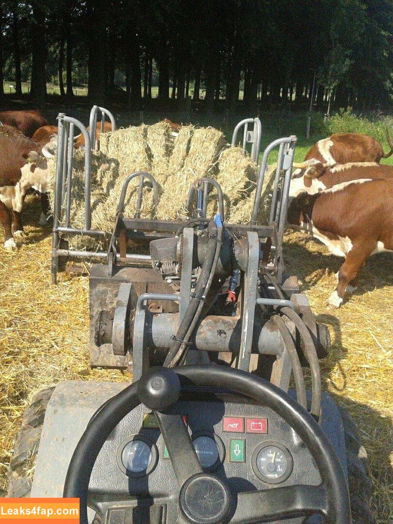 siswet19 / Siswet / siswetofficial leaked photo photo #0098