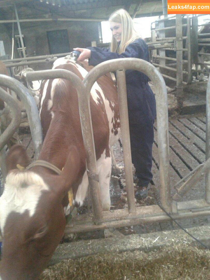 siswet19 / Siswet / siswetofficial leaked photo photo #0107