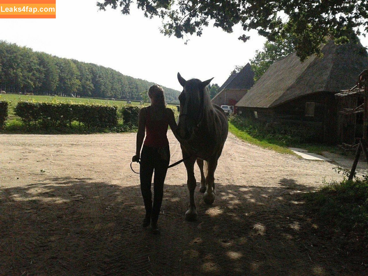 siswet19 / Siswet / siswetofficial leaked photo photo #0111