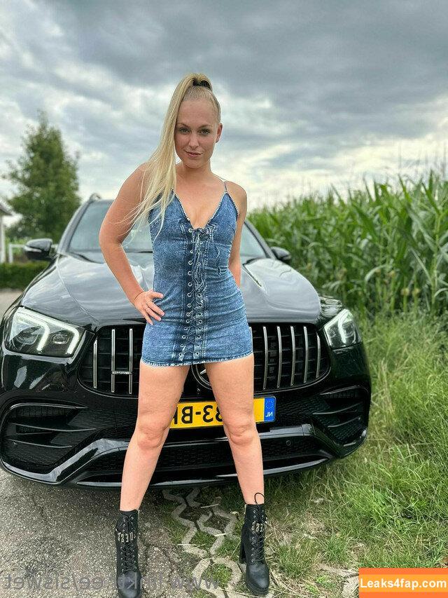 siswet19 / Siswet / siswetofficial leaked photo photo #0748