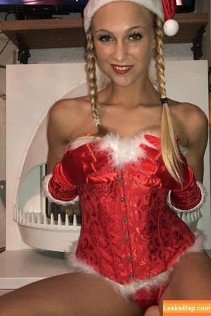 siswet19 photo #0143