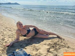 siswet19 photo #0596