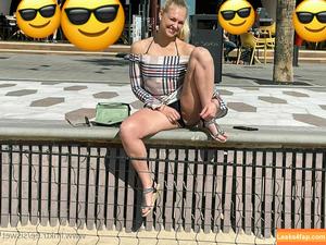 siswet19 photo #0599