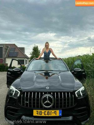 siswet19 photo #0752