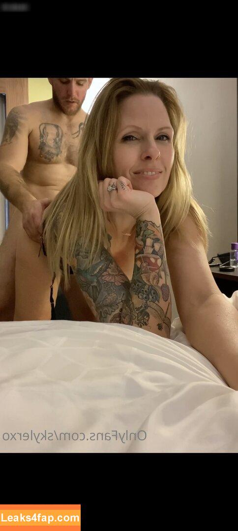 SkylerXO / XOXOSkyler1 / _skyler_xo / snackingwithskyler leaked photo photo #0464