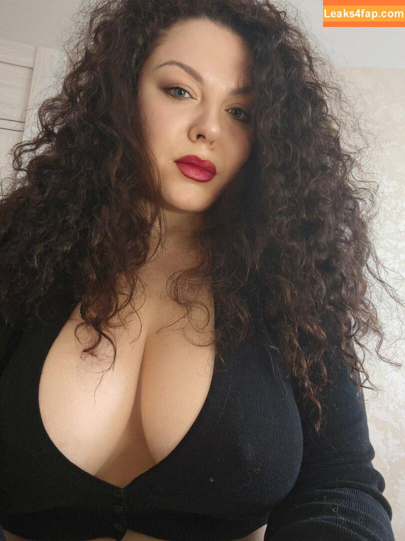 Sofia Curly / curlysofia / sofia.ezg leaked photo photo #0055