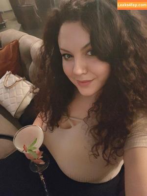 Sofia Curly photo #0054