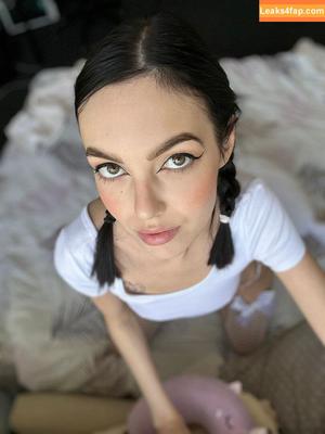 Sofie Jane photo #0001