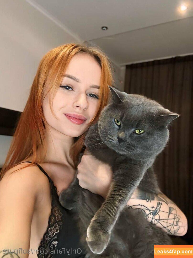 sofipure / sofifrenchfry leaked photo photo #0014