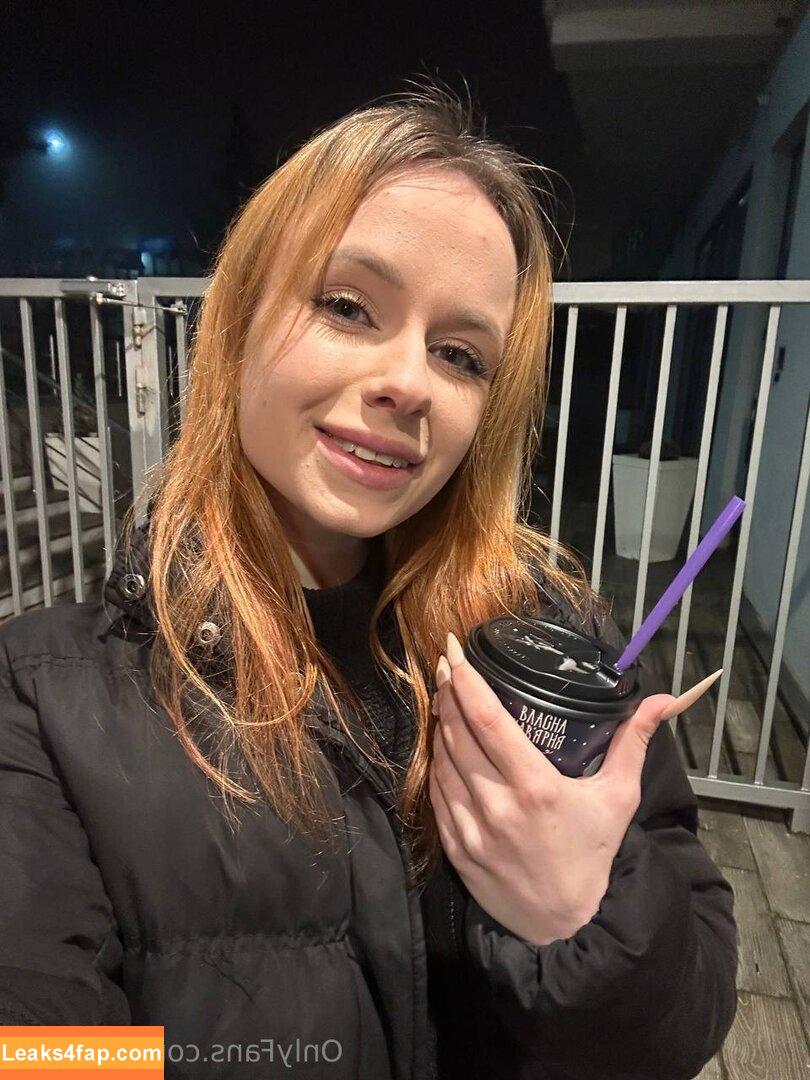sofipure / sofifrenchfry leaked photo photo #0025