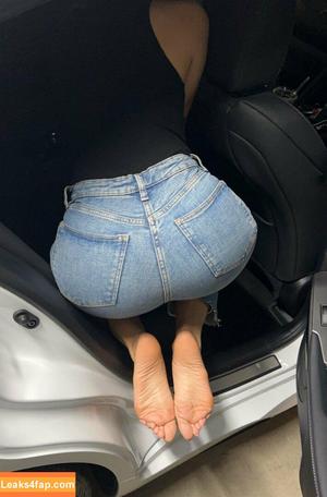 solescchicc photo #0014