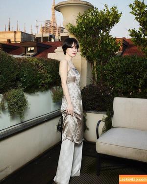 Song Hye-kyo photo #0033