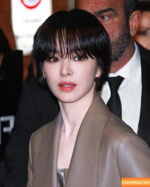 Song Hye-kyo photo #0043