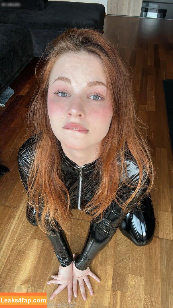Sonya_Rivers / https: / rivers_vip / sofiia.rivers leaked photo photo #0934