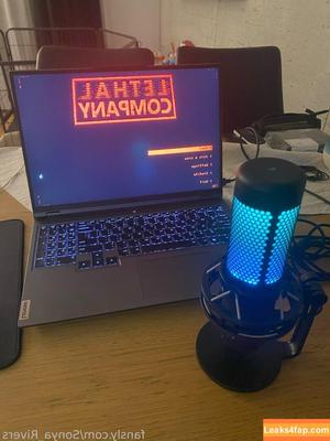 Sonya_Rivers photo #0059