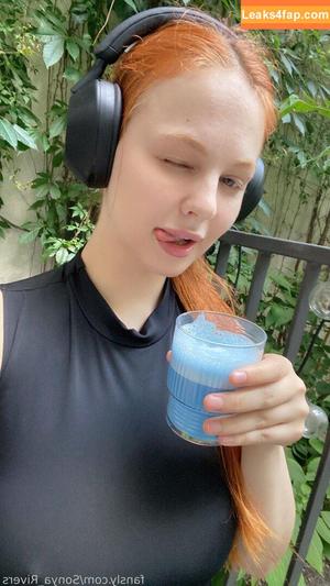 Sonya_Rivers photo #0076