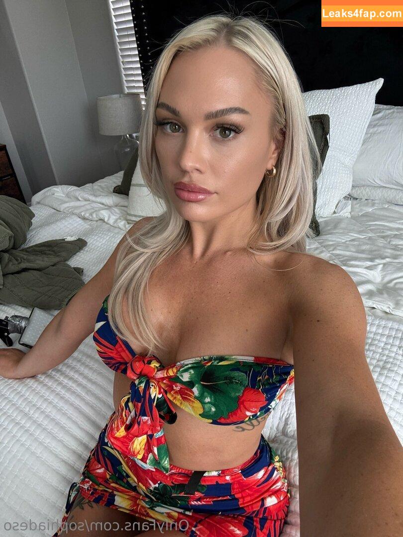 sophiadeso / sophiaaturner leaked photo photo #0020