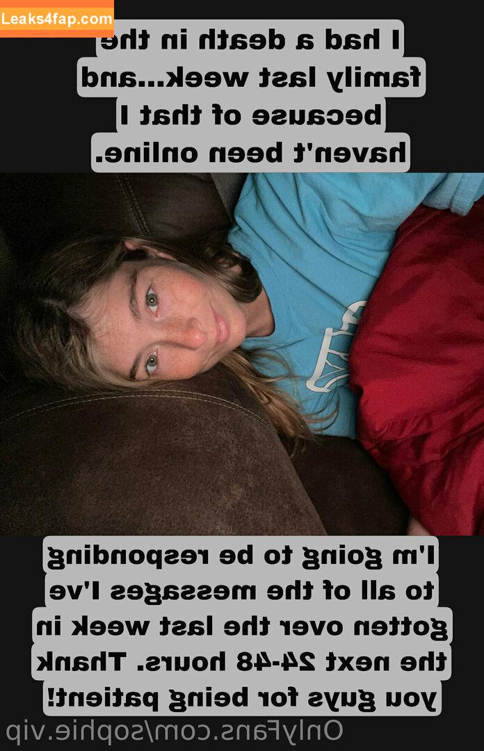 sophie.vip / sophiesselfies224 / sophiethebodyvip leaked photo photo #0056