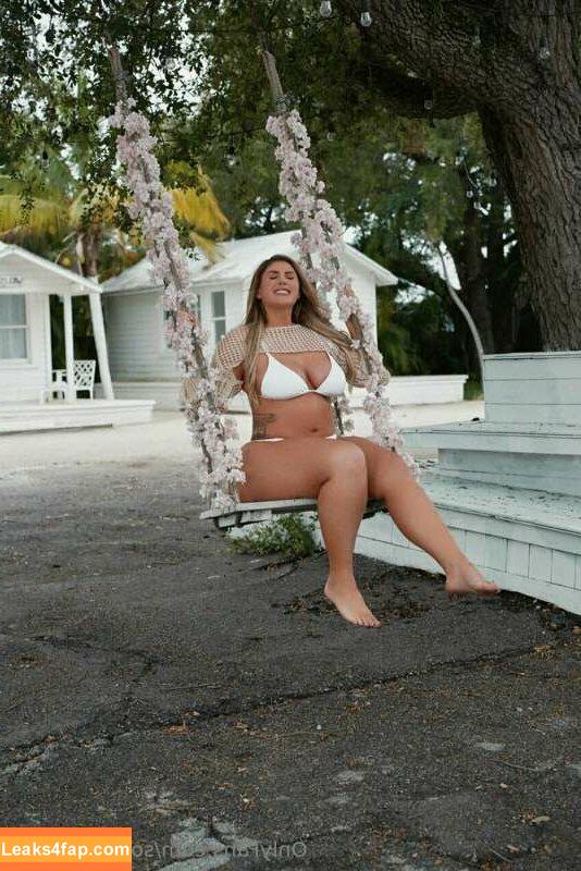 sophie.vip / sophiesselfies224 / sophiethebodyvip leaked photo photo #0068
