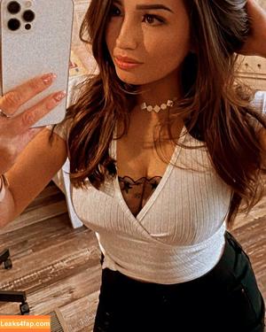 Spicy Letty photo #0003