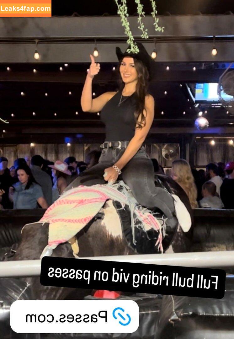 Sssniperwolf leaked photo photo #0081