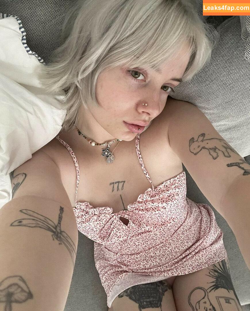 sssucubusss /  leaked photo photo #0002