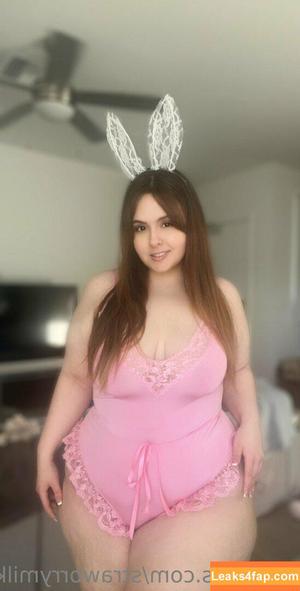 Strawbrrymilk photo #0020